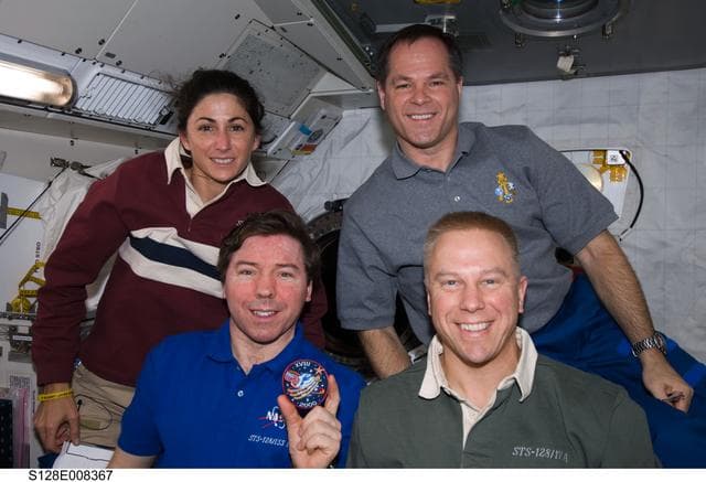 NASA image: Crew Photo with XVIII Patch in JEM