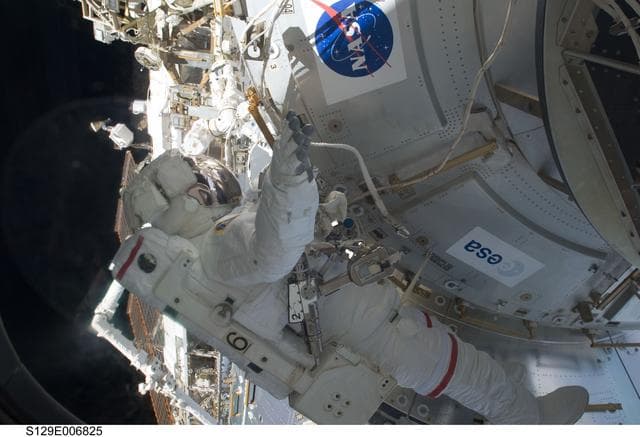 NASA image: View of STS-129 MS3 Foreman during EVA1