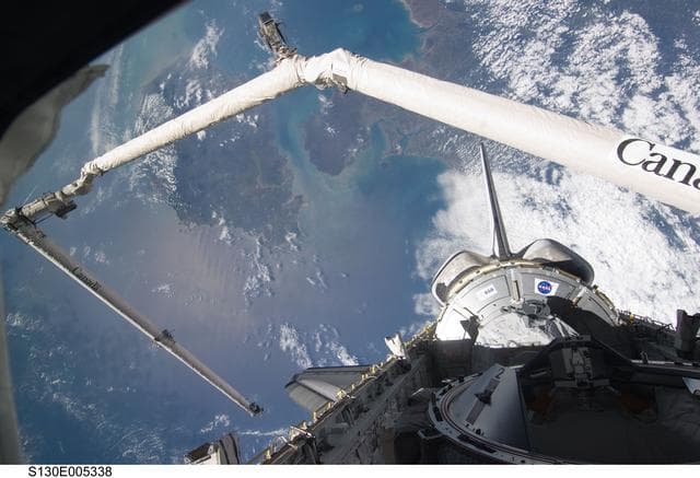 NASA image: Endeavour SRMS / OBSS during Survey OPS