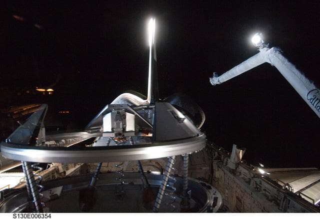 NASA image: PLB of Endeavour