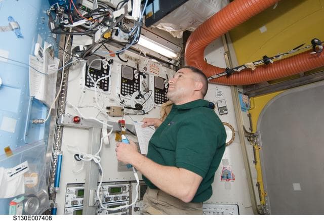 NASA image: Zamka in A/L