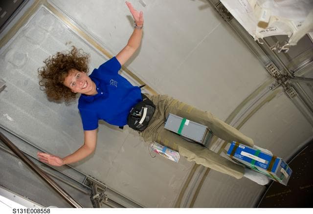NASA image: Metcalf-Lindenburger in MPLM