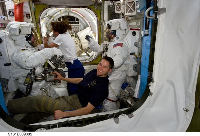 NASA image: STS-131 EVA 3 Prep