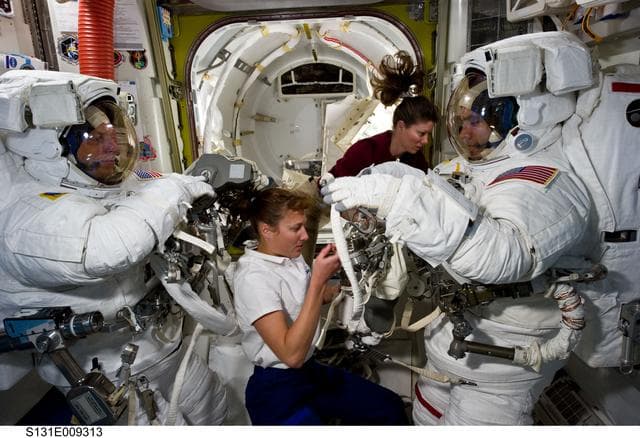 NASA image: STS-131 EVA 3 Prep