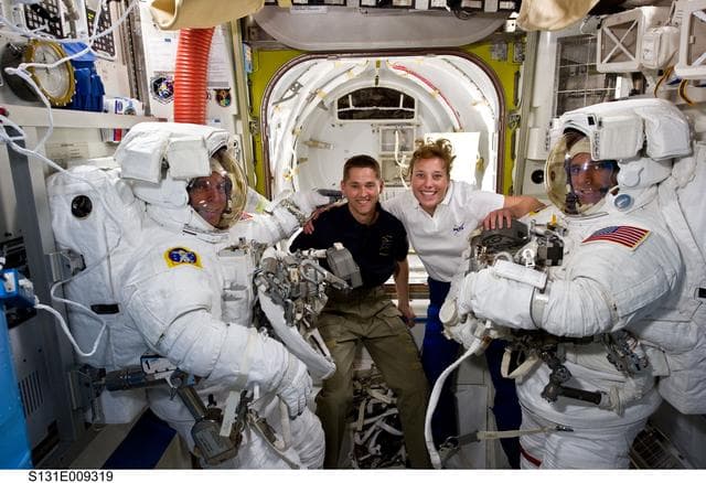 NASA image: STS-131 EVA 3 Prep