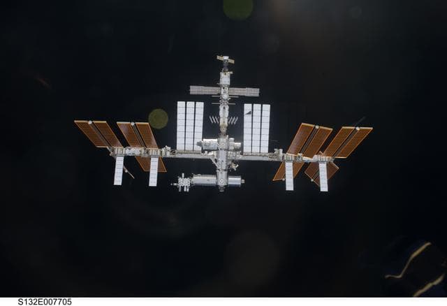 NASA image: ISS during STS-132 Approach