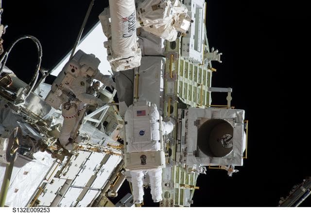 NASA image: STS-132 EVA-3