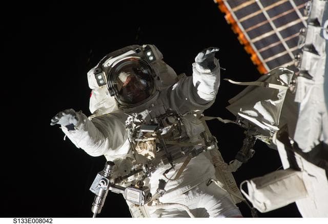 NASA image: EVA 2