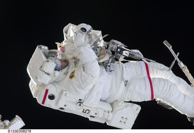 NASA image: EVA 2