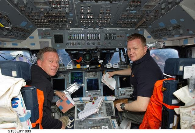 NASA image: Lindsey and Boe on forward flight deck