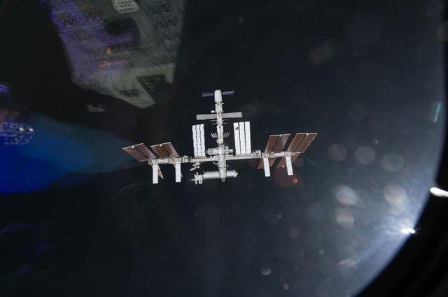 NASA image: View of ISS taken from Endeavour on Approach