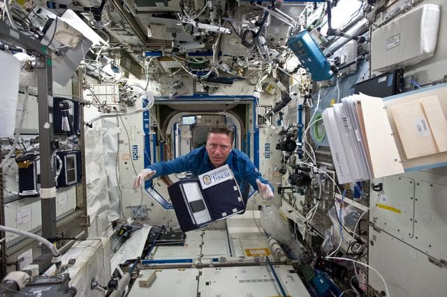 NASA image: View of the VIABLE ISS Experiment in the US Lab