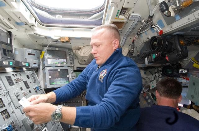 NASA image: Hurley and Ferguson on Aft Flight Deck