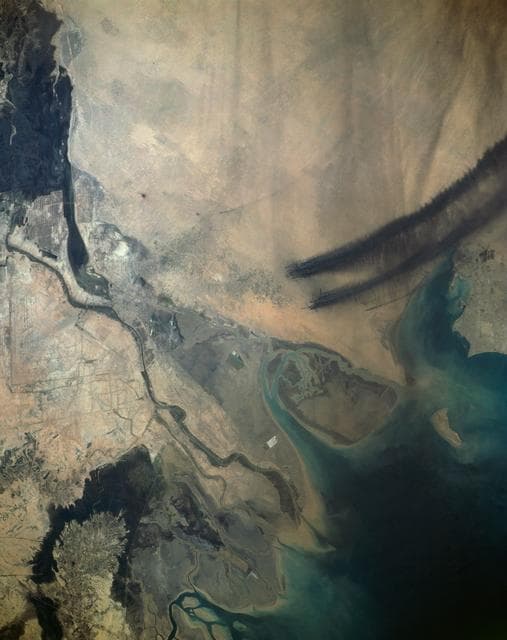 NASA image: Kuwait Oil Fires, Kuwait