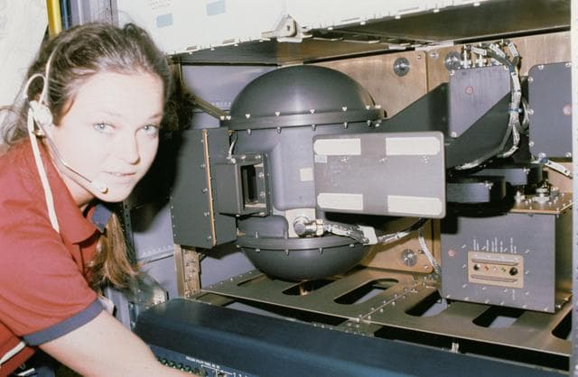 NASA image: STS-40 Mission Specialist (MS) Jernigan monitors SLS-1 Rack 7 SSCE