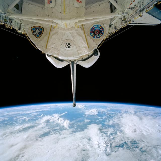NASA image: STS-40 Spacelab Life Science 1 (SLS-1) module in OV-102's payload bay (PLB)