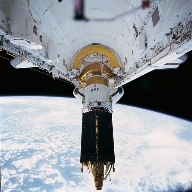 NASA image: STS-43 TDRS-E / IUS is deployed from OV-104's payload bay (PLB)