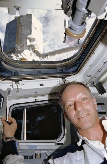 NASA image: STS-46 ESA MS Nicollier on OV-104's aft flight deck during EURECA deployment