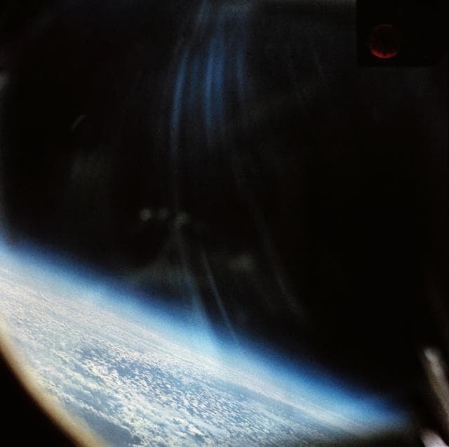 NASA image: s61-04667
