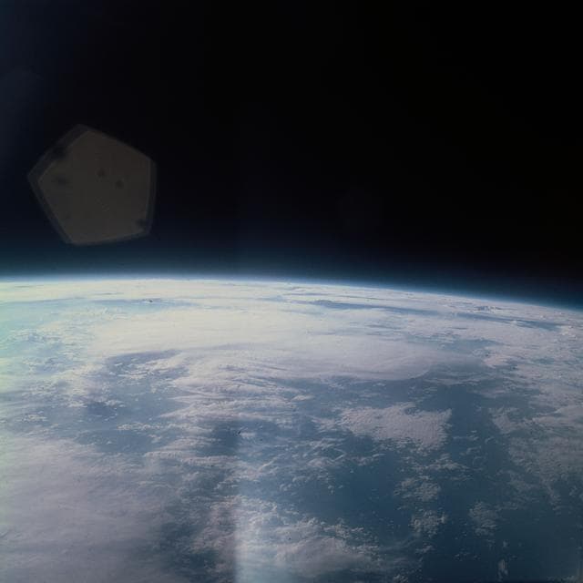 NASA image: Horizon photo of Western horizon over South America - sixth orbit pass 