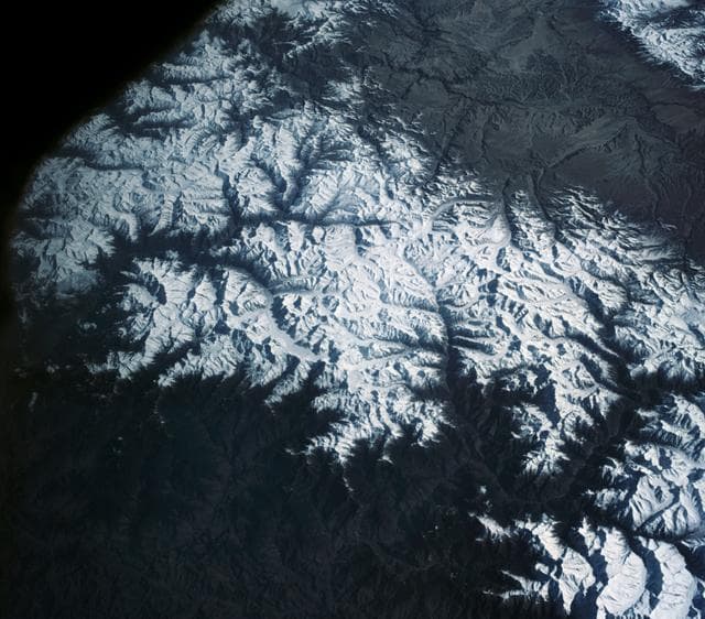 NASA image: MERCURY-ATLAS (MA)-9 - ASTRONAUT COOPER - EARTH-SKY VIEW - INDIA