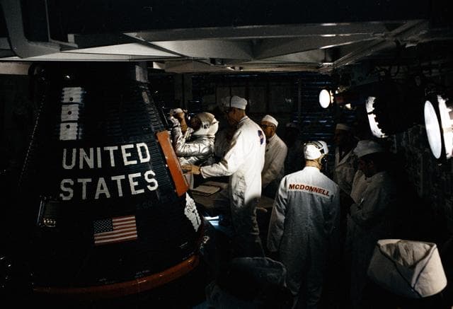 NASA image: s63-09676-e