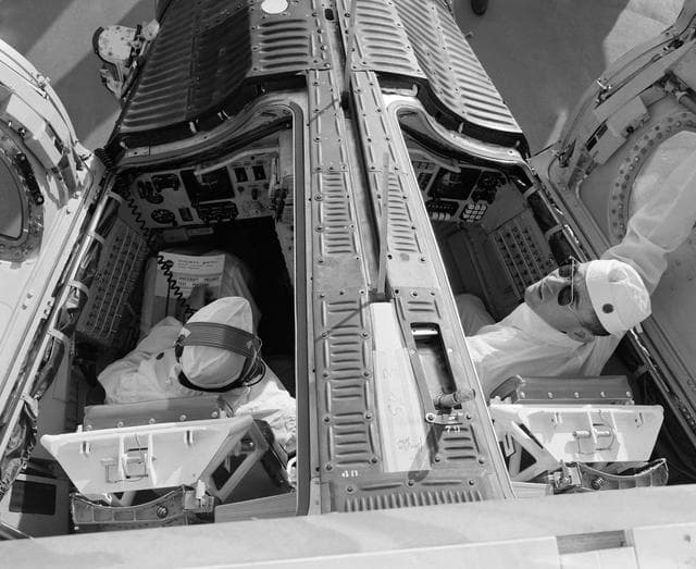 NASA image: COMMUNICATIONS TEST (MERRITT ISLAND LAUNCH AREA [MILA]) -  ASTRONAUT JOHN W. YOUNG - TRAINING - FL