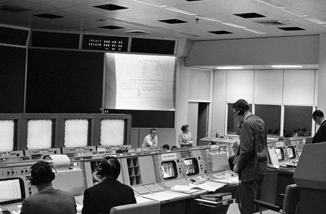NASA image: MISSION CONTROL CENTER (MCC) - GEMINI-TITAN (GT)-3 ACTIVITY - MSC