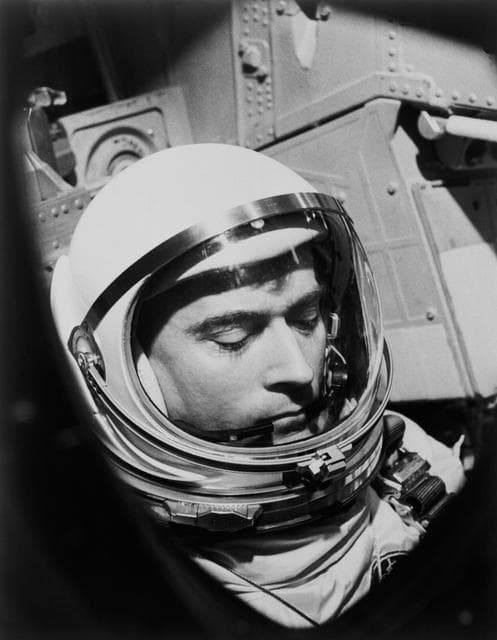 NASA image: SPACECRAFT (INSPECTION) - ASTRONAUT JOHN W. YOUNG - MISC. - CAPE