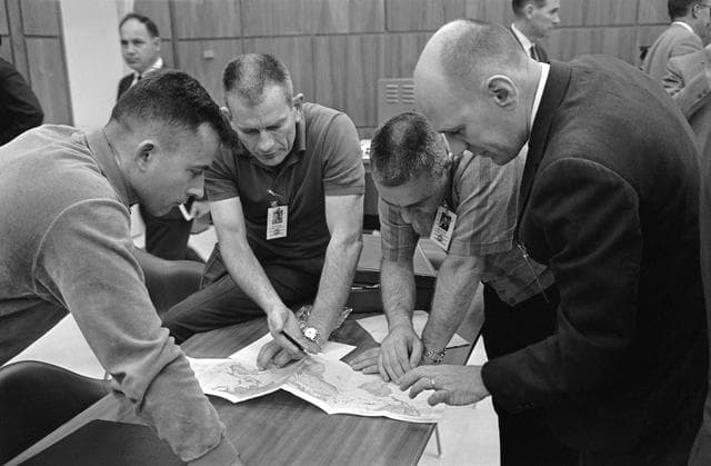 NASA image: Gemini-Titan (GT)-3 - Briefing - Cape