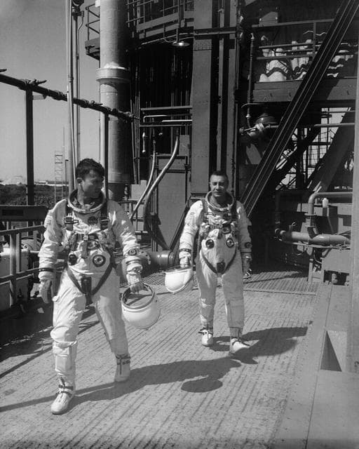 NASA image: LEAVING PAD - ASTRONAUT JOHN W. YOUNG - TRAINING