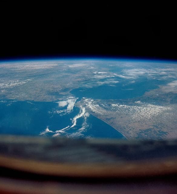 NASA image: GEMINI-V - EARTH-SKY - STRAITS OF GIBRALTAR - OUTER SPACE
