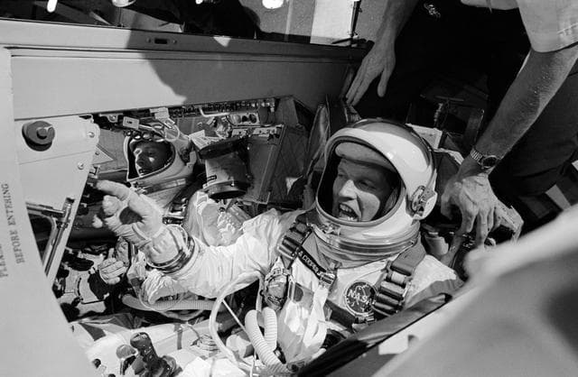 NASA image: INSIDE SPACECRAFT (S/C) (Prime Crew)