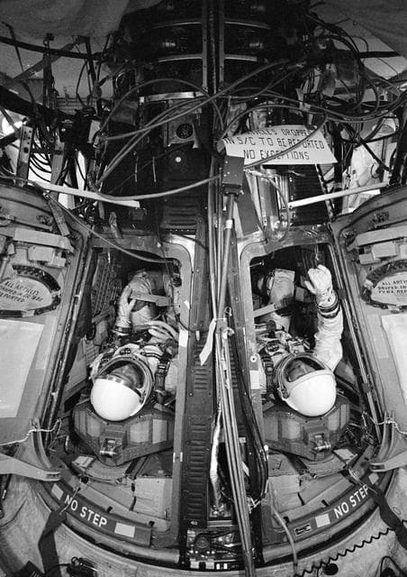NASA image: ASTRONAUT WALTER M. SCHIRRA, JR. - TRAINING (GT-6 PRIME CREW INSIDE S/C)