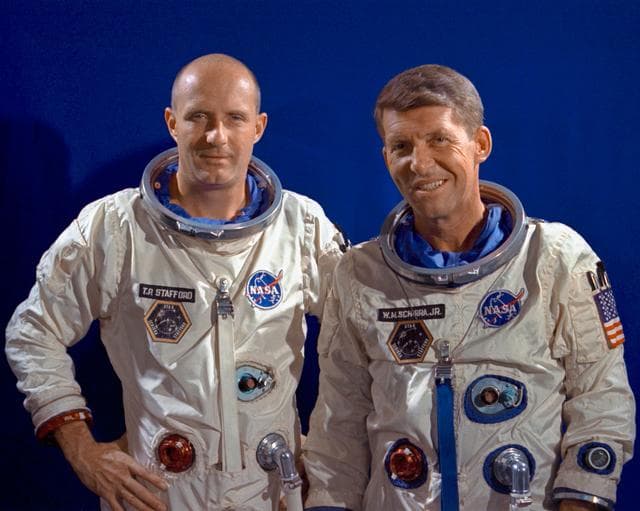 NASA image: GEMINI-TITAN (GT)-6 - TRAINING - SUITING-UP EXCERCISES - PRIME CREW - CAPE