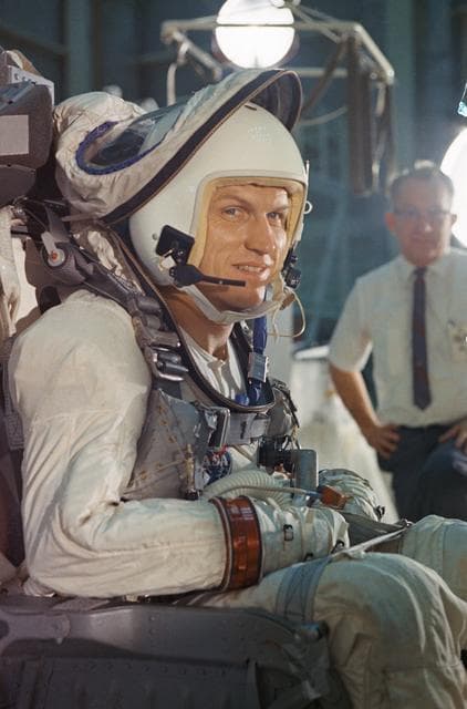 NASA image: WEIGHT AND BALANCE TESTS (COMMAND PILOT) - TRAINING - CAPE