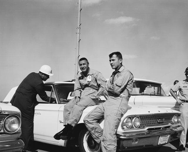 NASA image: RELAX ON DAY OF FLIGHT (BACKUP CREW) (GT-6) ASTRONAUT JOHN W. YOUNG - MISC.