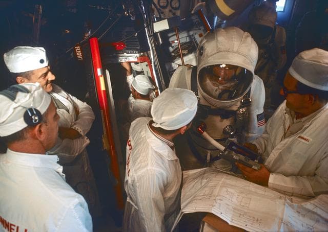 NASA image: Gemini 7 backup crew seen in white room during Gemini 7 simulation activity