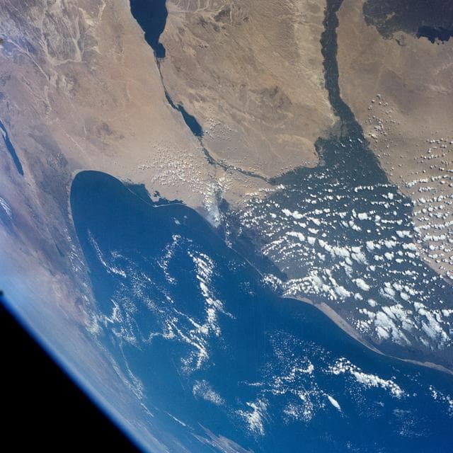 NASA image: GEMINI-7 - EARTH-SKY VIEW - MIDDLE-EAST AREA - OUTER SPACE