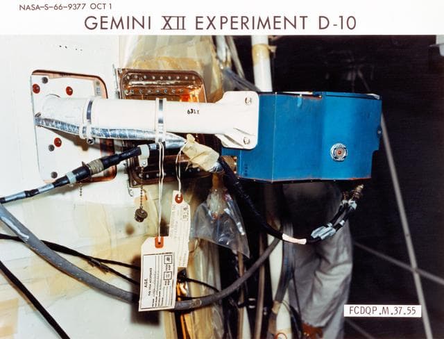 NASA image: GEMINI-TITAN (GT)-12 - EXPERIMENT D-10 - ION-SENSING ATTITUDE CONTROL - MSC