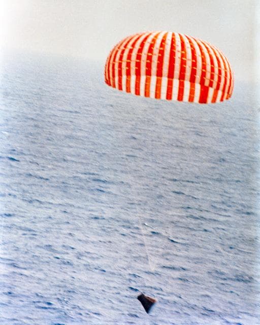NASA image: GT-9A - RECOVERY - TOUCH DOWN