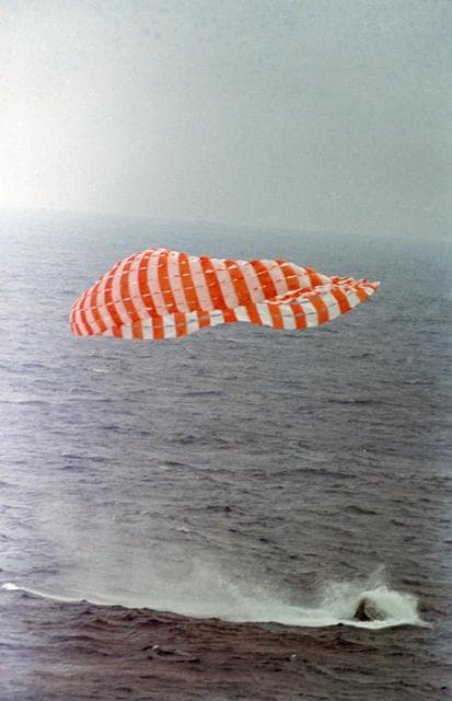 NASA image: GEMINI-TITAN (GT)-9 - RECOVERY - TOUCHDOWN - ATLANTIC