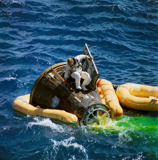 NASA image: GT-11 - RECOVERY