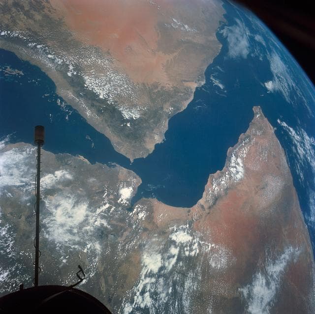 NASA image: GEMINI-TITAN (GT)-11 - EARTH SKY - OVERLAY - ARABIAN PENINSULA & NORTHEAST AFRICA - POINTS OF INTEREST - OUTER SPACE