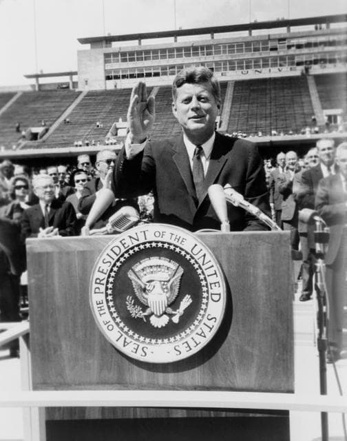NASA image: s67-19620