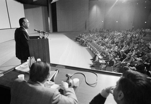 NASA image: CONFERENCE - LUNAR SCIENCE (8TH LUNAR SCIENCE CONF. - OPENING DAY) - JSC