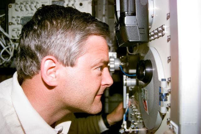 NASA image: Commercial Float Zone Furnace