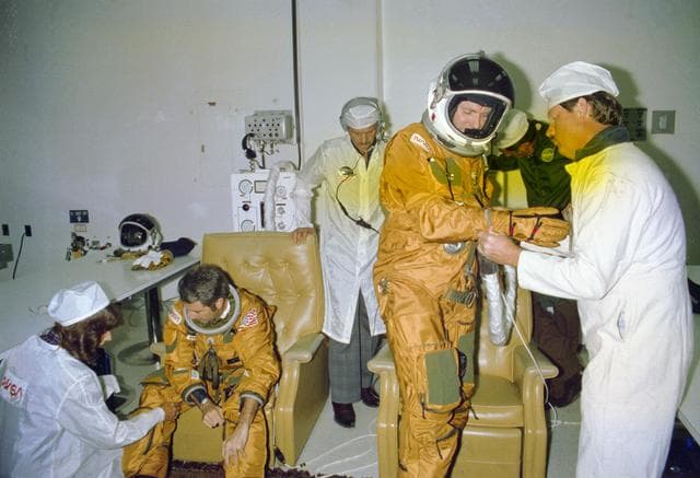 NASA image: STS-2 TRAINING - KSC