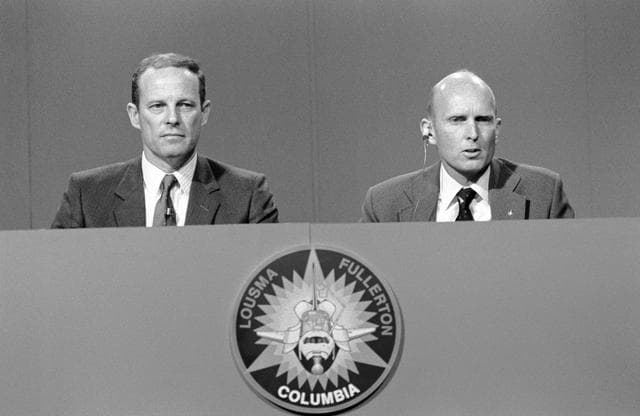 NASA image: CONFERENCE - STS-3