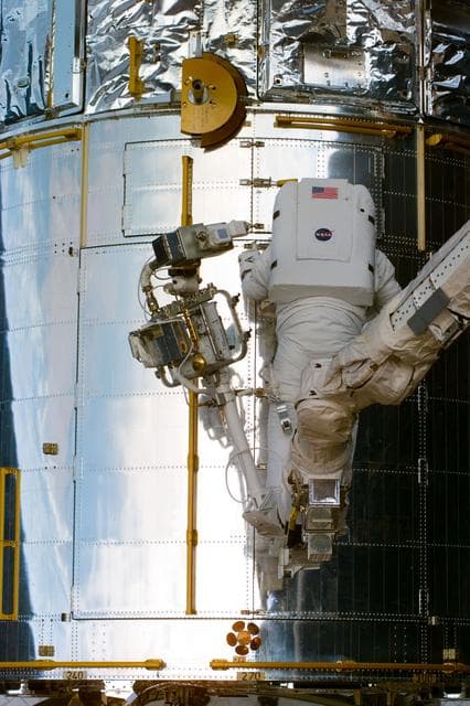 NASA image: EVA 1 activity on Flight Day 4 to service the Hubble Space Telescope